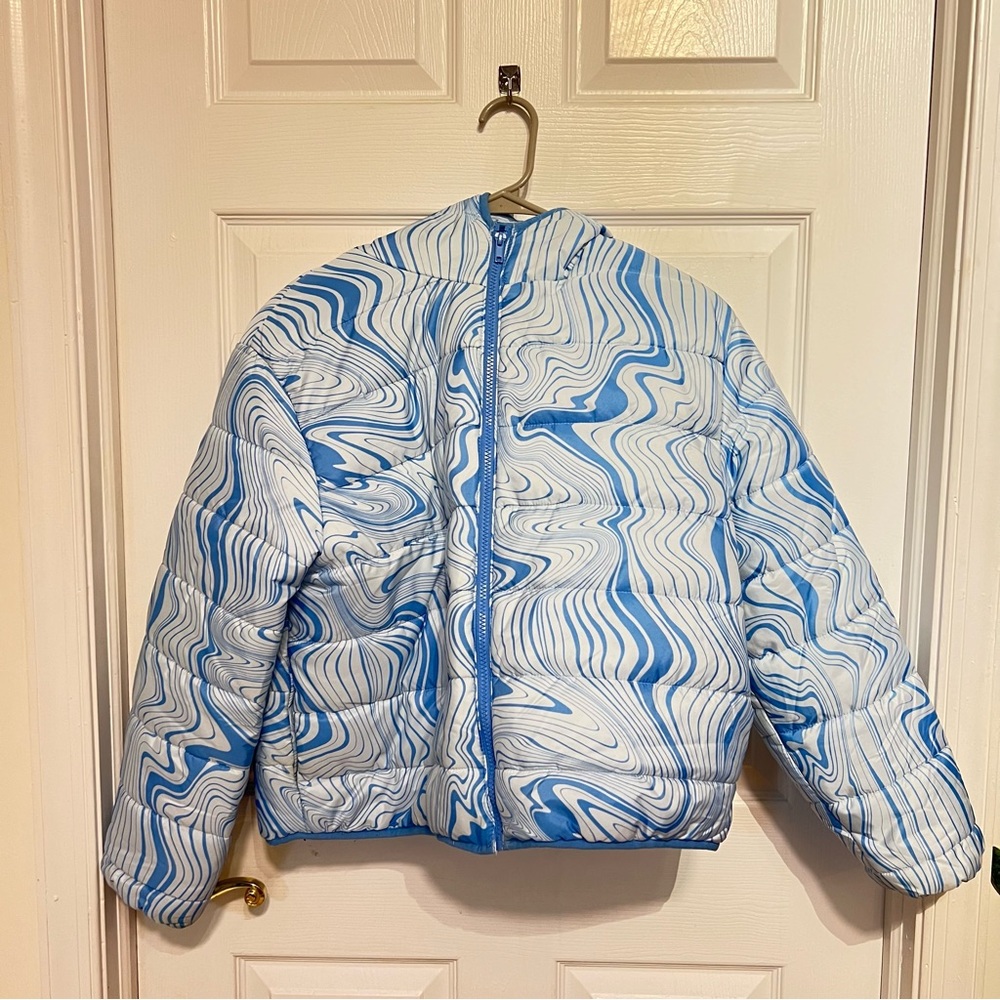 Wild Fable Blue Pattern Puffer Jacket